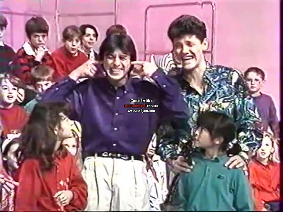 Pluto chanteur de charme - Disney Club - Dimanche 11 février 1990