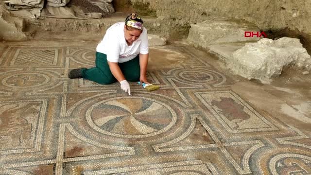 OSMANİYE TARİH İŞÇİLERİN ELİNDE GÜN YÜZÜNE ÇIKIYOR