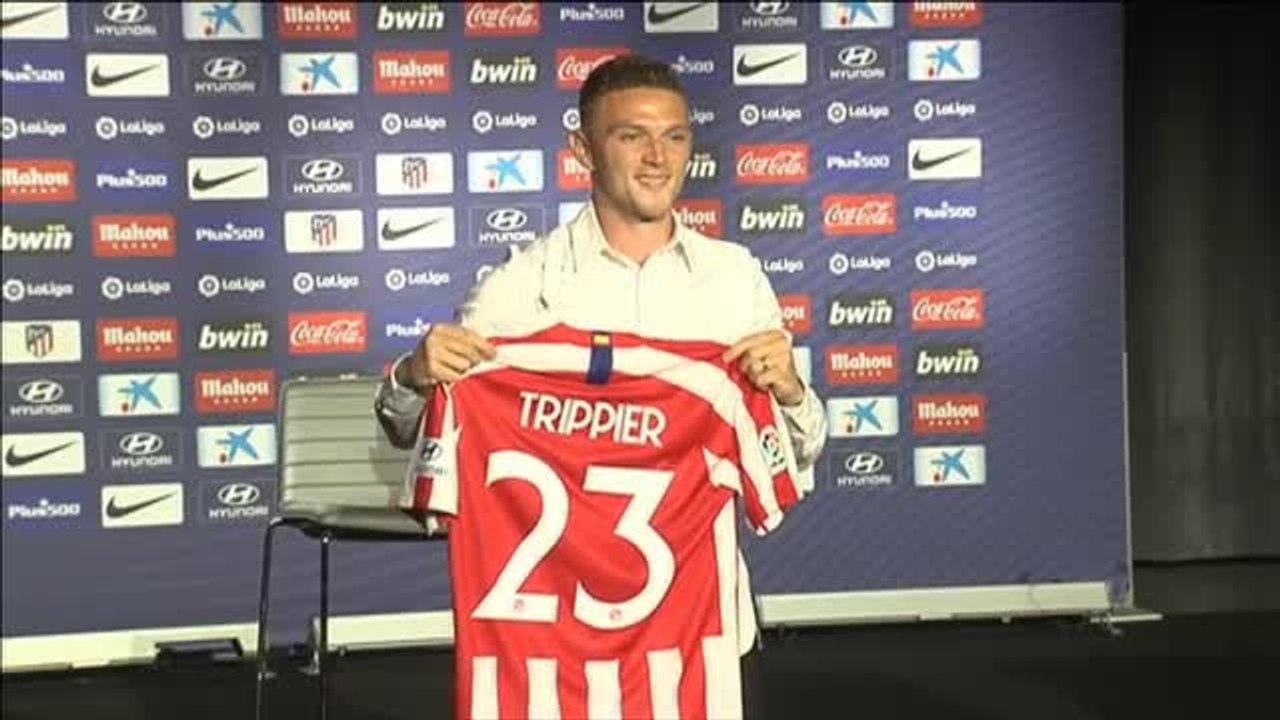 El Atlético presenta a Trippier y Mario Hermoso