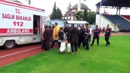 Selin Vurduğu Düzce'de Mahsur Kalan 51 Vatandaş Helikopterlerle Kurtarıldı