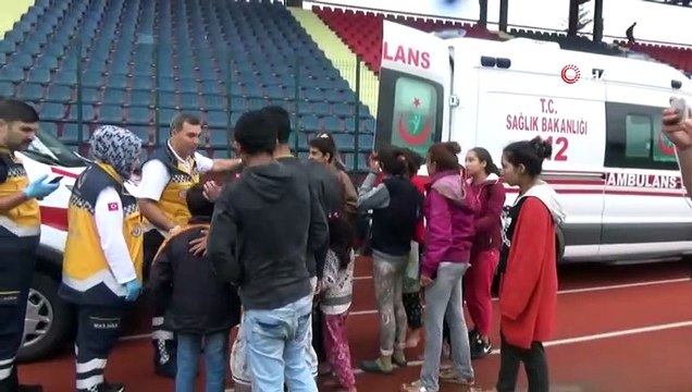 Akçakoca'da Selde Mahsur Kalan 21 Fındık İşçisi Helikopter İle Kurtarıldı