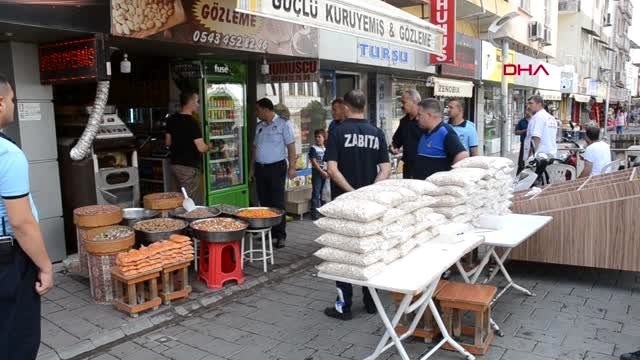 Kırıkhan zabıtasından 'kaldırım işgali' denetimi