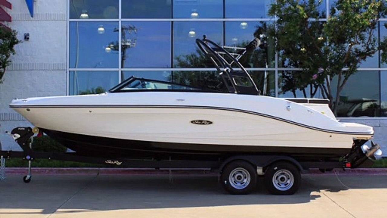 2019 Sea Ray SPX 230 For Sale at MarineMax Dallas