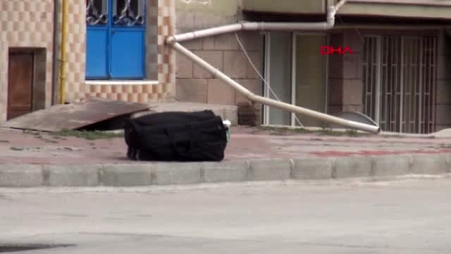 BURDUR UNUTULAN VALİZ PANİĞE YOL AÇTI