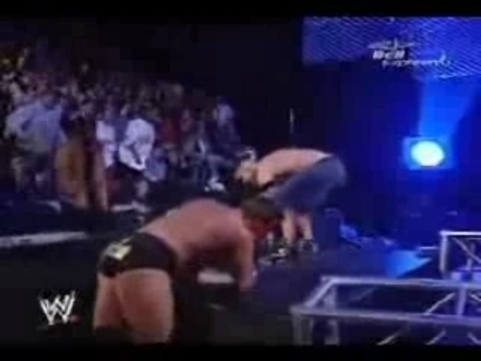 Batista aide big show puis cena demoli JBL