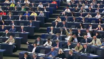 La Eurocámara condena la "feroz" represión de Maduro y pide sancionar a los responsables de torturas