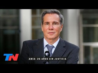 Alberto Nisman, presente en el acto por los 25 años de la AMIA: su madre y una de sus hijas