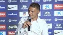 Trippier considera un privilegio jugar a las órdenes de Simeone