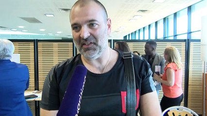 Des familles interpellent la secrétaire d'Etat chargée des personnes handicapées