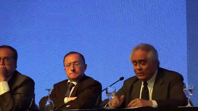 De Luca - Il piano di gestione del ciclo dei rifiuti della Regione Campania (18.07.19)