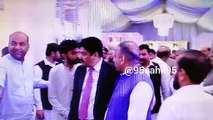 Exclusive Video of Fawad Chaudhry slaps Sami Ibrahim in a wedding