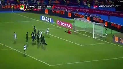 شاهد كيف تفاعل معلق إسباني مع هدف رياض محرز