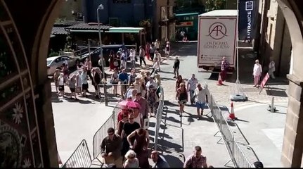 Antiques Roadshow Piece Hall