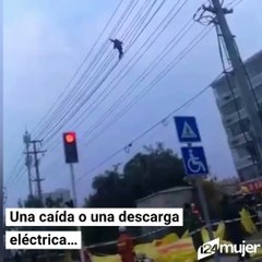 Caminando en cuerdas de alto voltaje