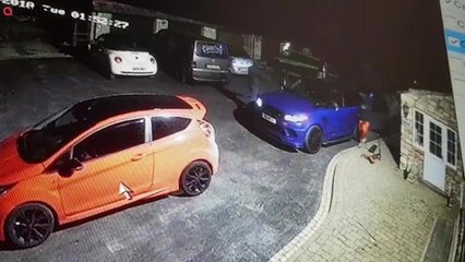 Family held up at gun and knifepoint in Doncaster home