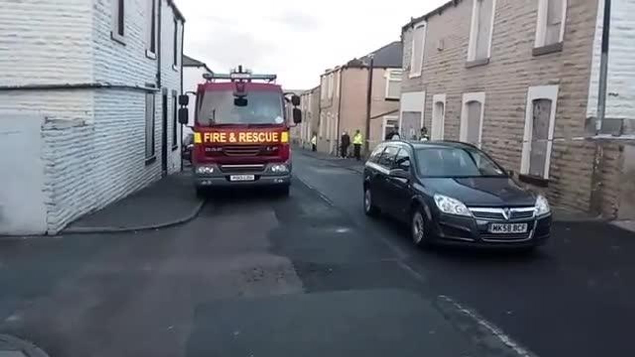 Road closures remain in place as bomb squad off...