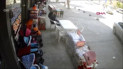 ARNAVUTKÖY'DEKİ KAZA GÜVENLİK KAMERASINDA