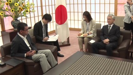 무례 범한 뒤 韓 대사에 "무례"라고 우긴 日 외무상 / YTN