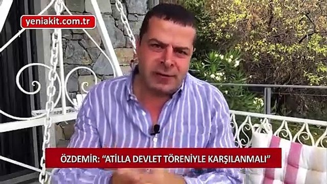 Cüneyt Özdemir’den Hakan Atilla’ya destek: Devlet töreniyle karşılanmalı
