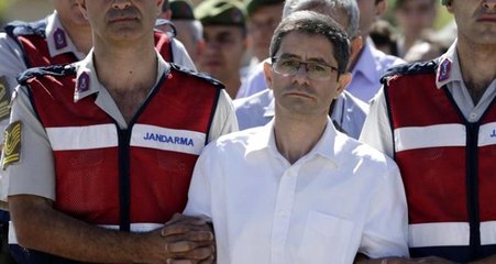 Mahkemedeki skandalın ardından cezaevinde de rahat durmayan FETÖ'cü Kemal Batmaz'a hücre cezası