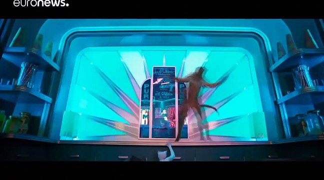 Кошки пошли в кино