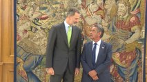 Felipe VI recibe a Miguel Ángel Revilla
