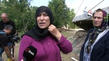 7 kişinin kaybolduğu Esmahanım Köyü'nde selin bıraktığı hasarlar havadan görüntülendi...Köyde yaşayan vatandaşlar felaket anını anlattı