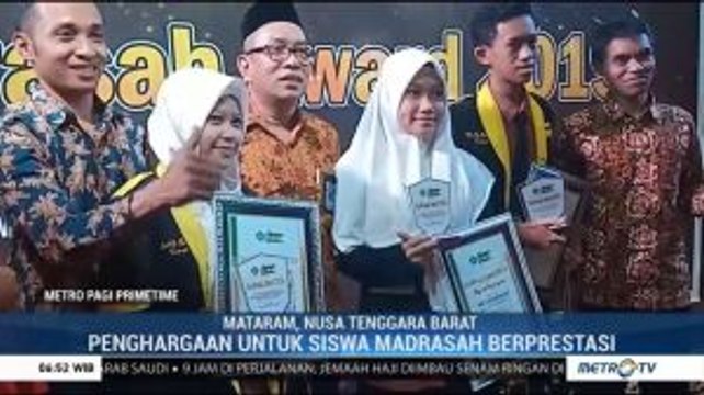 Kemenag Berikan Penghargaan pada Siswa Madrasah Berprestasi