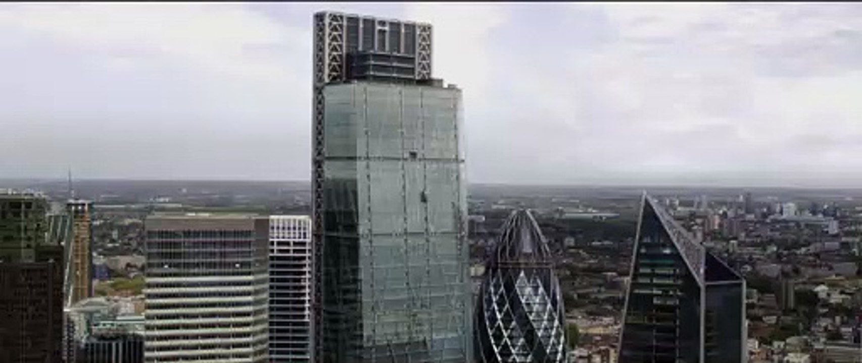 HOBBS & SHAW - RÁPIDOS Y FURIOSOS