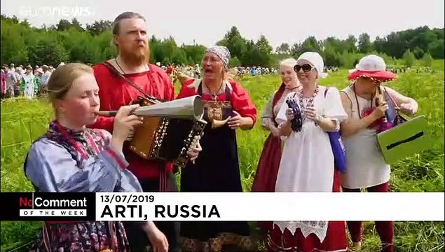 ویدئوهای بدون شرح هفته؛ مسابقه علف‌چینی،جشنواره ژاپنی و تولد بچه فیل