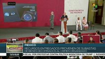 AMLO entrega recursos a 2 de los municipios más pobres de México