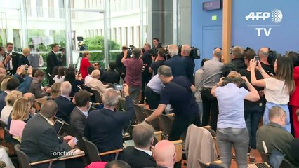 Merkel critica ataques de Trump a congressistas