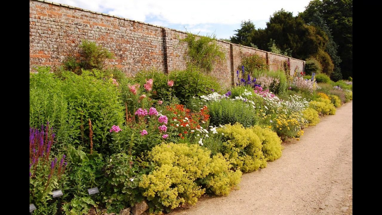 Waterperry Gardens