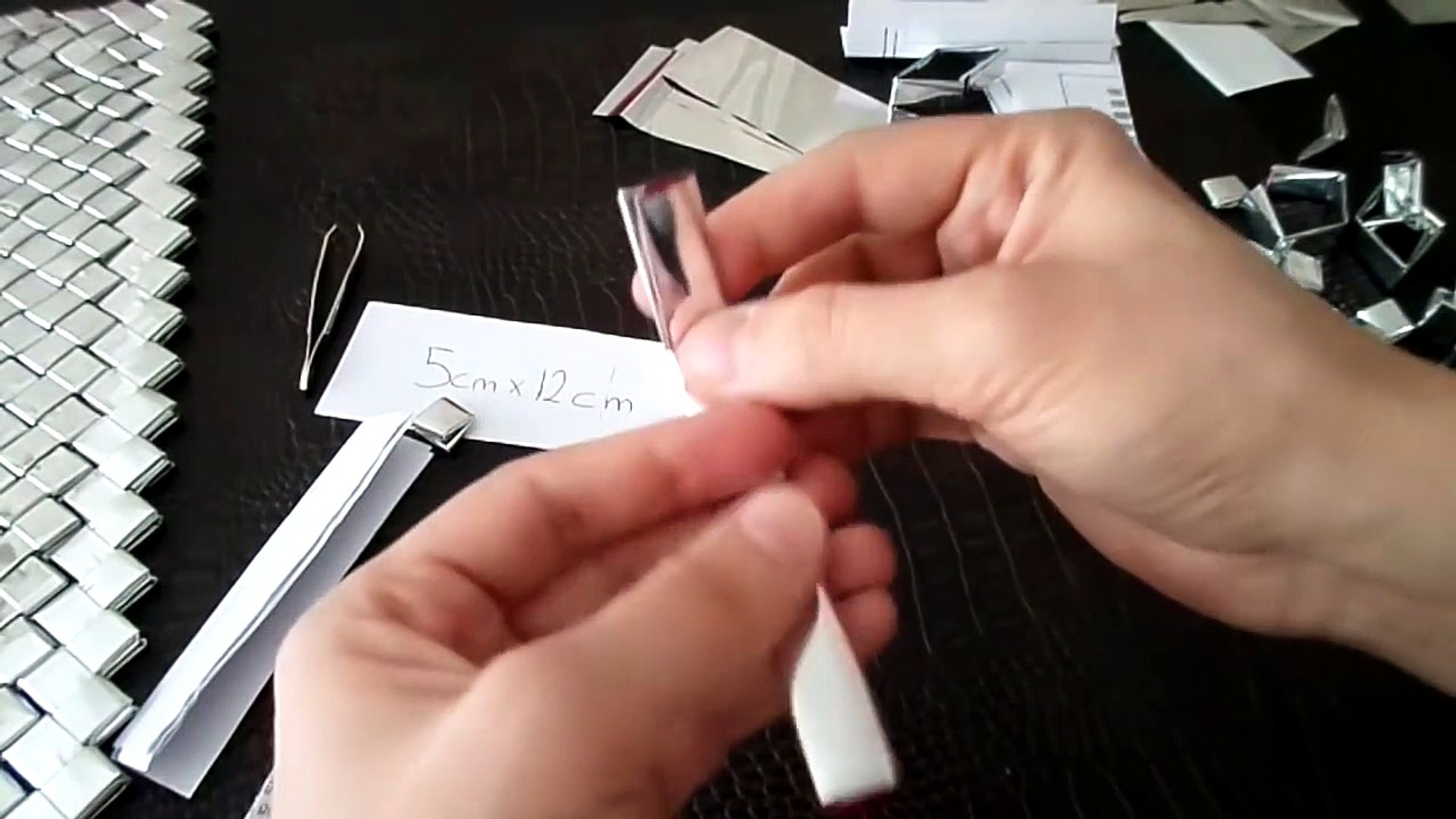 ⁣1 Kağıt örme tekniği ile çanta yapımı 1. bölüm kağıtları katlama tekniği