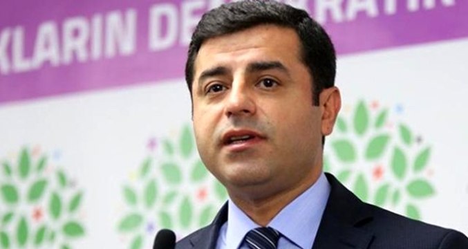 Başak Demirtaş, Selahattin Demirtaş'ın cezaevindeki son halinin fotoğrafını yayınladı