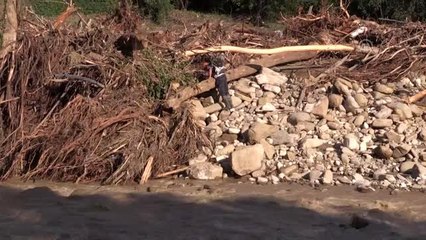 Su baskını ve toprak kayması