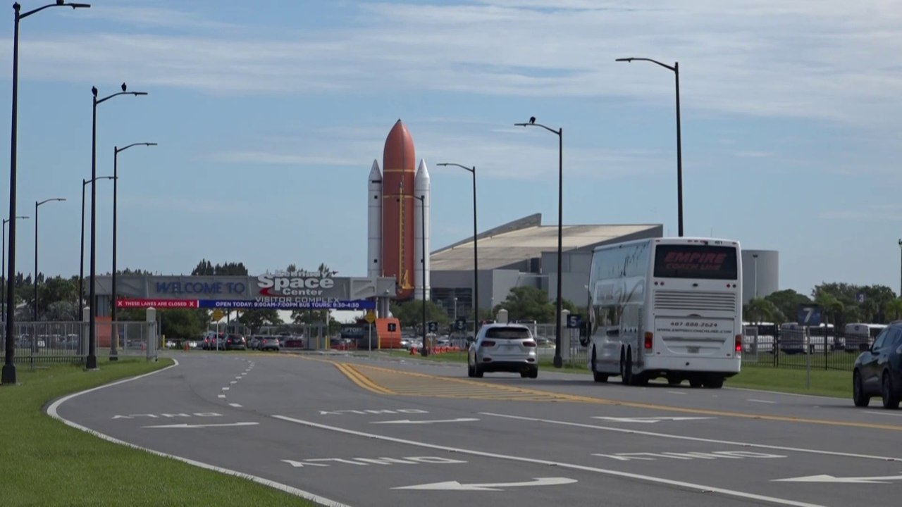 [WATCH] The engineer who creates NASA spacesuits of the future