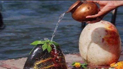 Sawan Month : Lord Shiva की पूजा में चार सोमवार जरूर करें ये काम, WATCH VIDEO | Boldsky