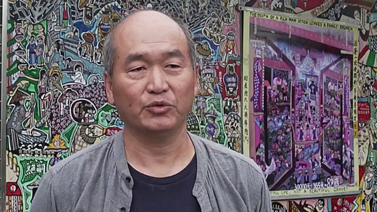 Taiwanese 'graffiti village' eases elderly loneliness