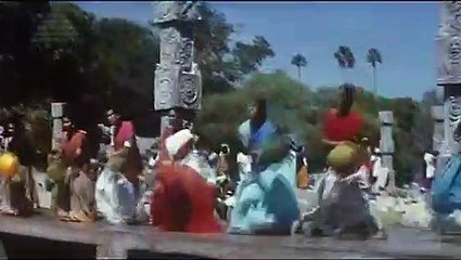 Malare Oru Varthai  Poomagal Oorvalam