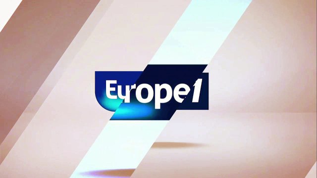 Selon une étude de Prévention Routière, 32% des Français reconnaissent utiliser leur téléphone au volant pendant les vacances.