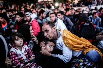 İstanbul'daki kayıtsız göçmenler tek tek tespit edilip, sınır dışı ediliyor