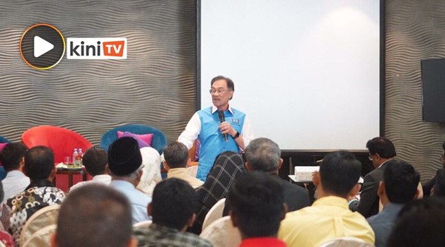 PKR terima baik Azmin tidak terlibat dalam video seks - Anwar