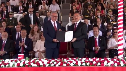 Kıbrıs Barış Harekatı'nın 45. yıl dönümü - Geçit töreni