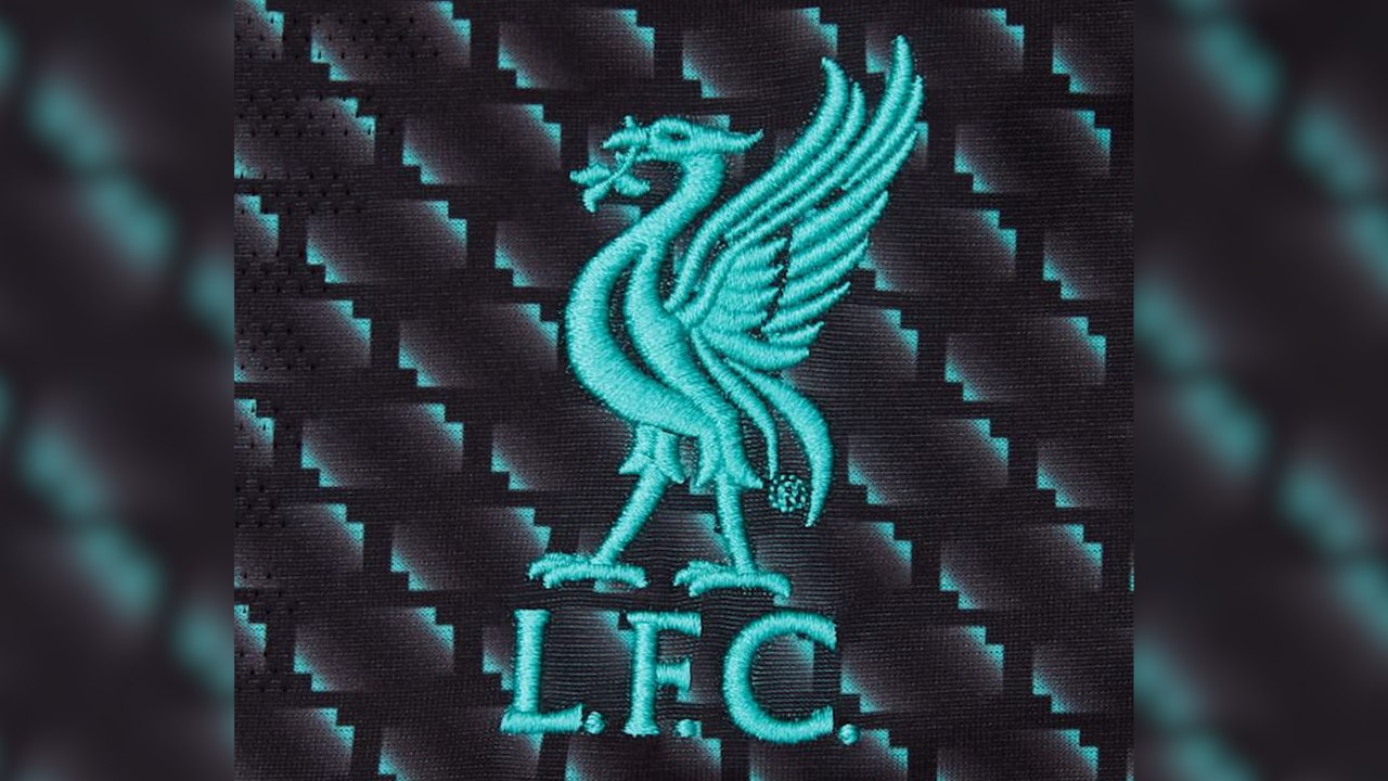 Liverpool dévoile son maillot third