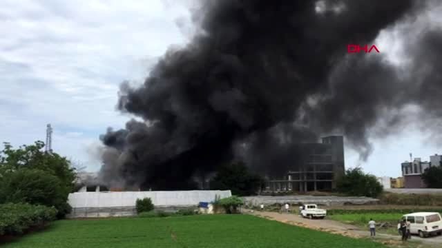 Samsun'da plastik fabrikasında yangın