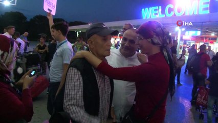 Baba ile oğlun 30 yıl sonra film gibi buluşması