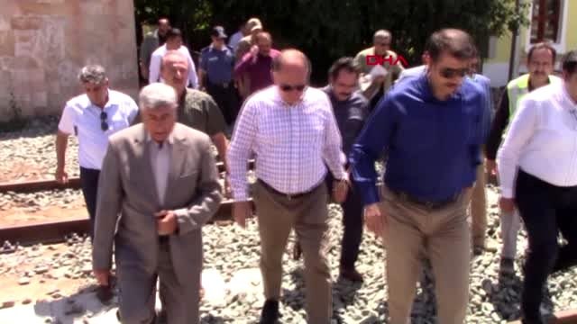 SİVAS ATATÜRK'ÜN İLK KAZMAYI VURDUĞU YENİLENEN DEMİRYOLU HATTINDA TEST SÜRÜŞÜ