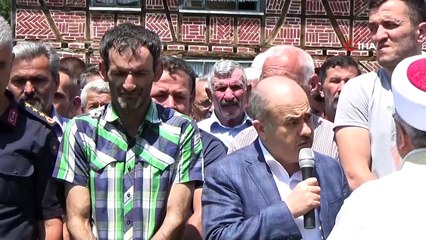 Selde hayatını kaybeden kadın defnedildi