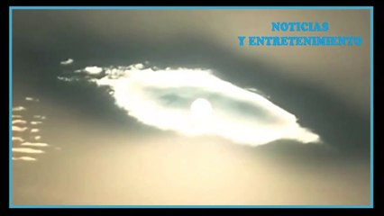 Aparece En El Cielo El Ojo Que Todo Lo Ve en Ciudad De China